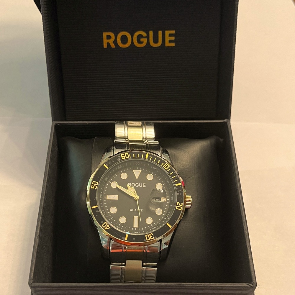Rogue Black and Silver Quartz Watch